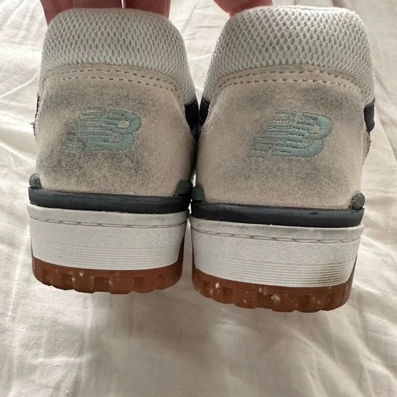 New Balance 550 sneakers - Picture 2 of 5